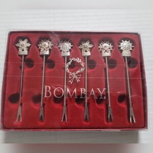 Bombay IP Set of 6 Snowflake Cocktail Pics